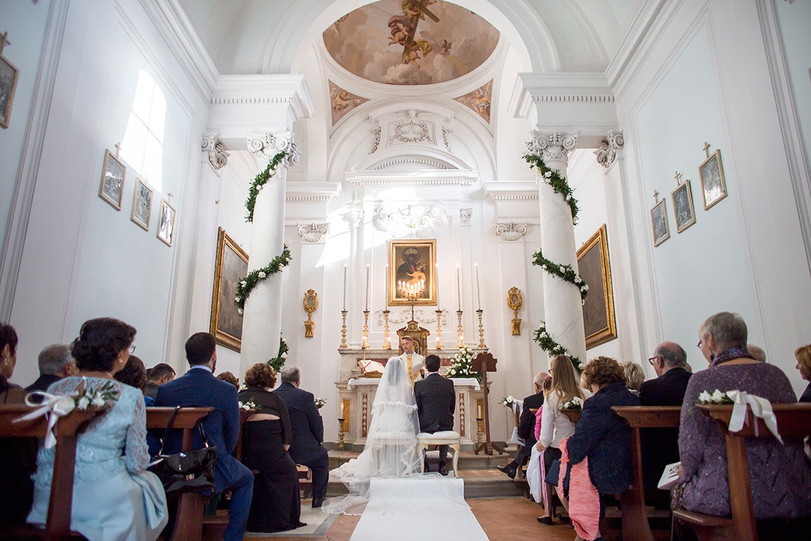 Chiesa Privata per Matrimoni in Toscana - Poggitazzi