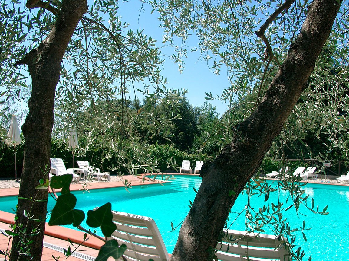 Agriturismo in Toscana con Piscina vicino Arezzo - Poggitazzi